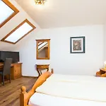 Otel Bergjuwel