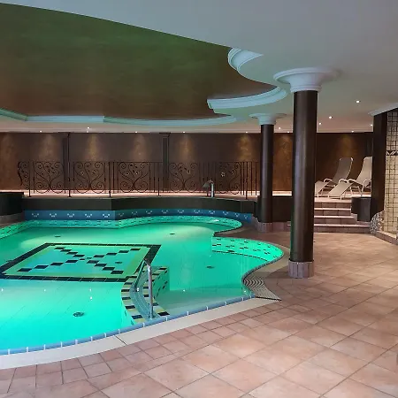 Bergjuwel Hotell 3*